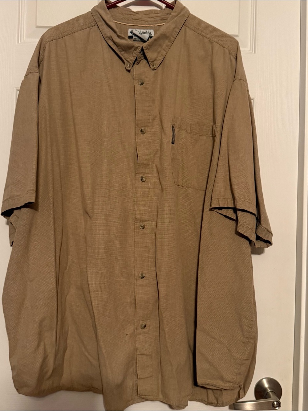 Columbia Men’s Short Sleeve Button-Down Shirt — Khaki Brown
